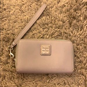 Dooney & Bourke wallet/ wristlet